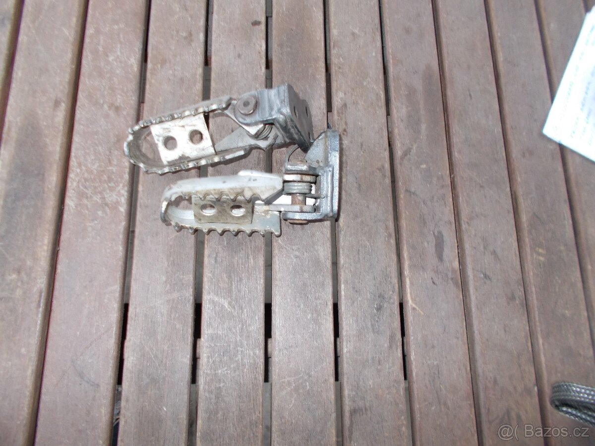 Husqvarna 610 / 410 - napinak - 3