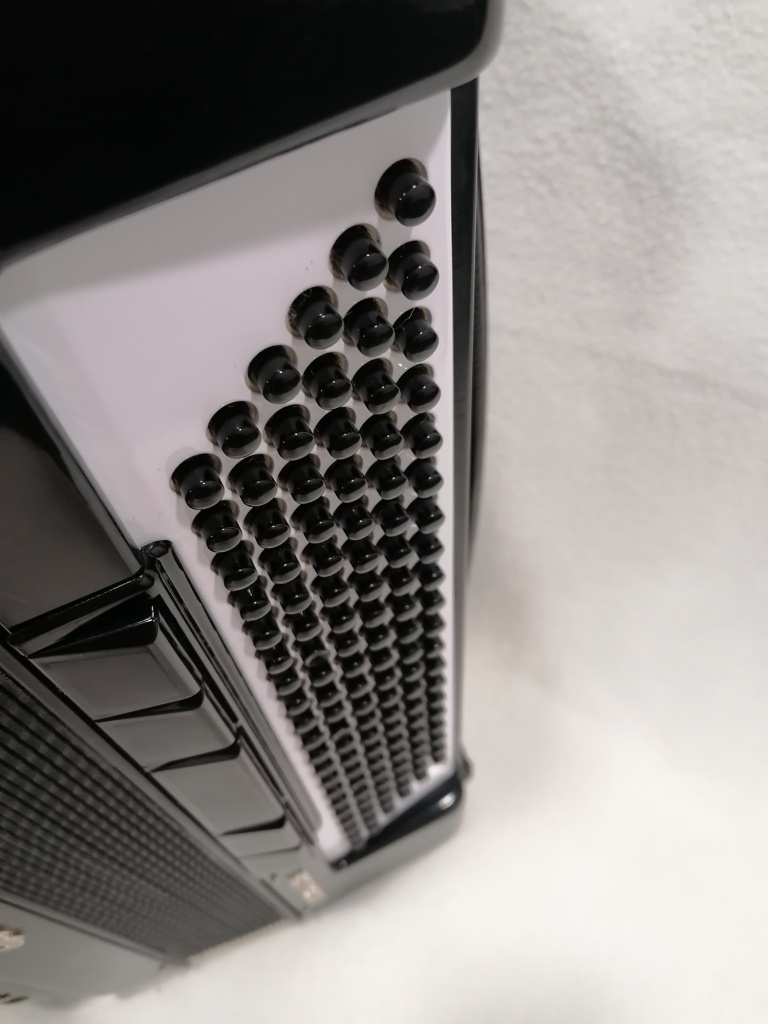 akordeon weltmeister elegance 120 basovy - 3