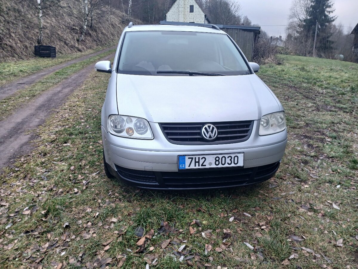 Vw touran 1.6mpi 75kw benzín - 3