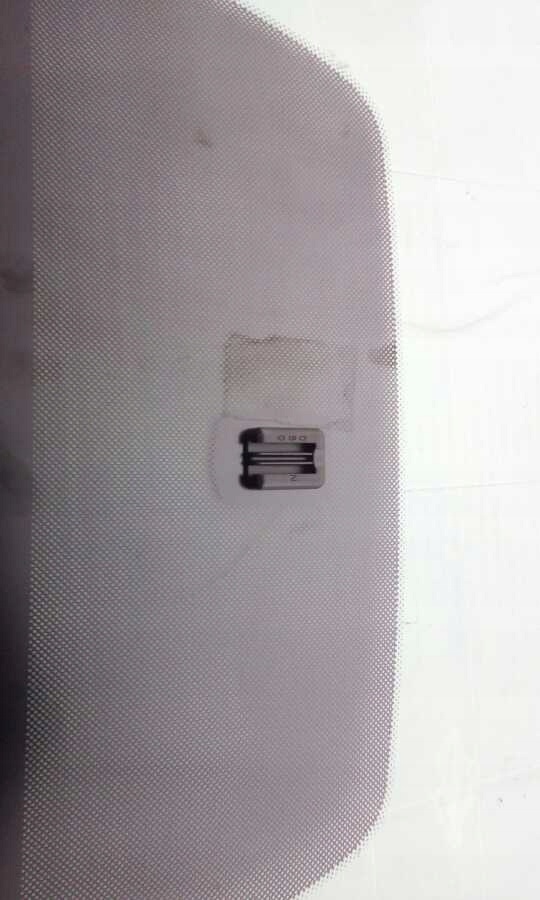 Dacia Sandero čelní sklo - 3