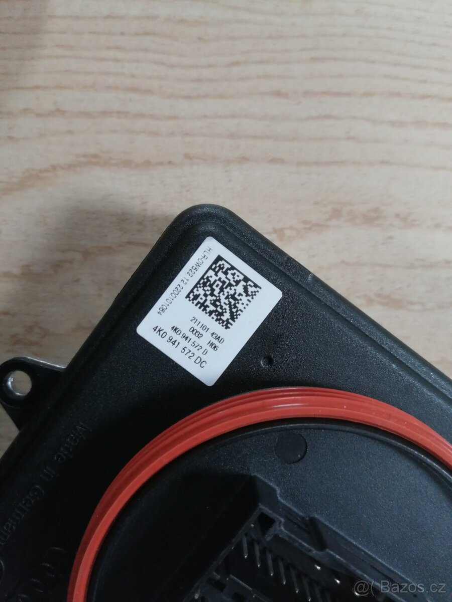 Jednotka světlometu AUDI 4K0941572DC - 3