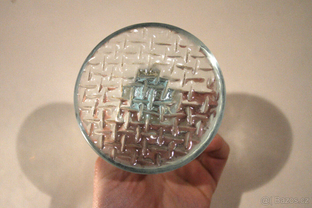 Skleněné těžítko - 3