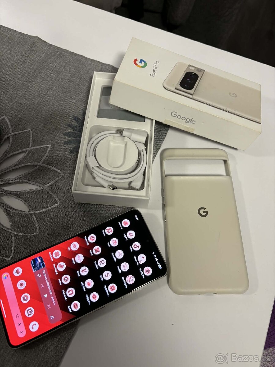 Google pixel 8 pro - 3