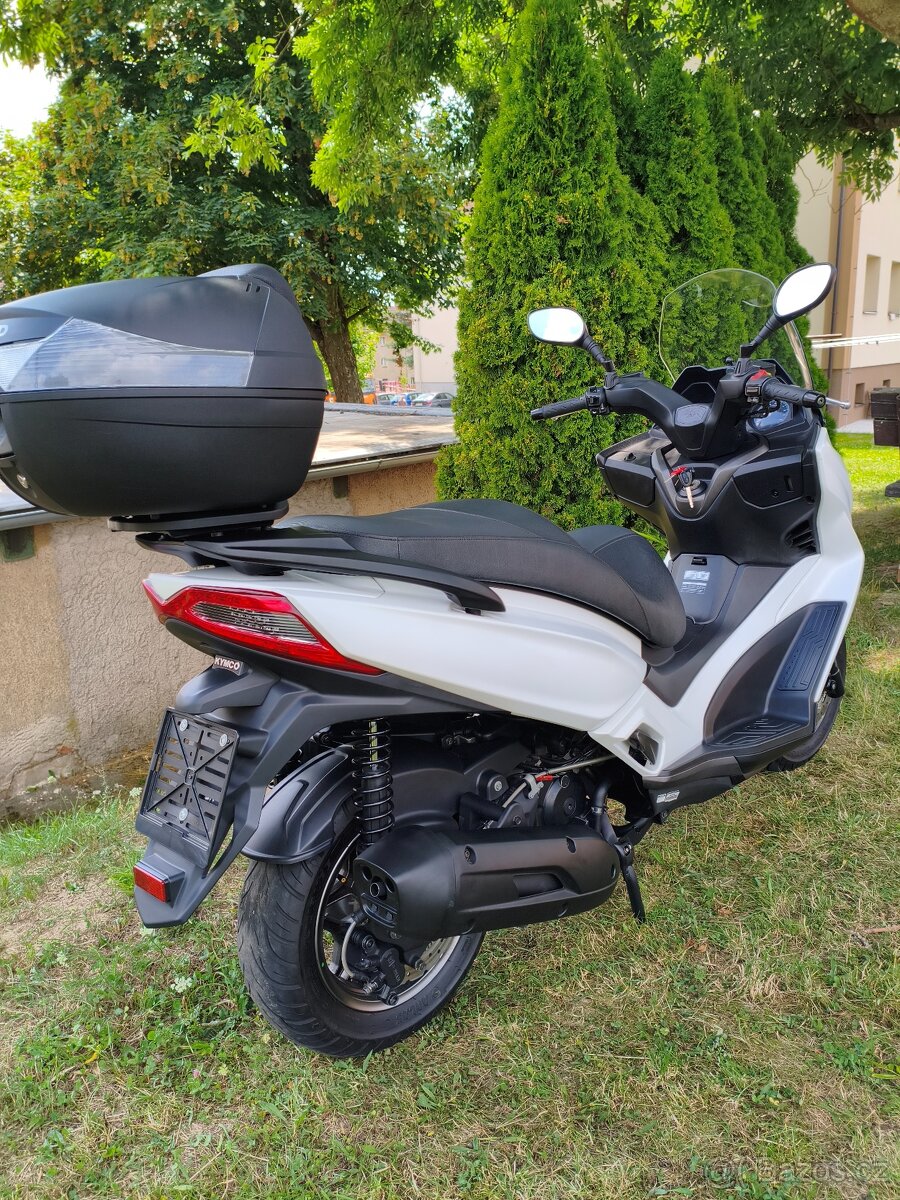 Kymco X-town 125i ABS CZ TP - 3
