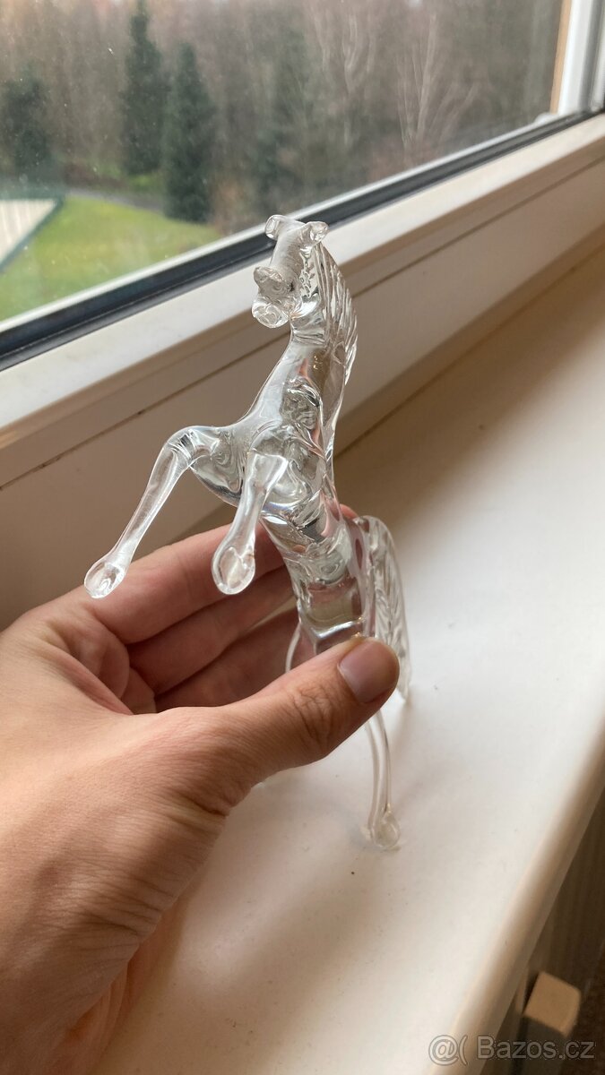 Křišťálová socha kůň - 3