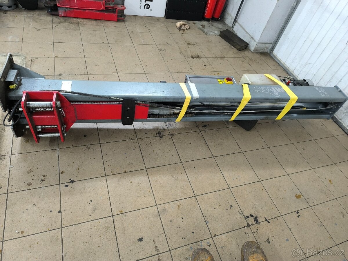 Prodám zvedák 4t - 3