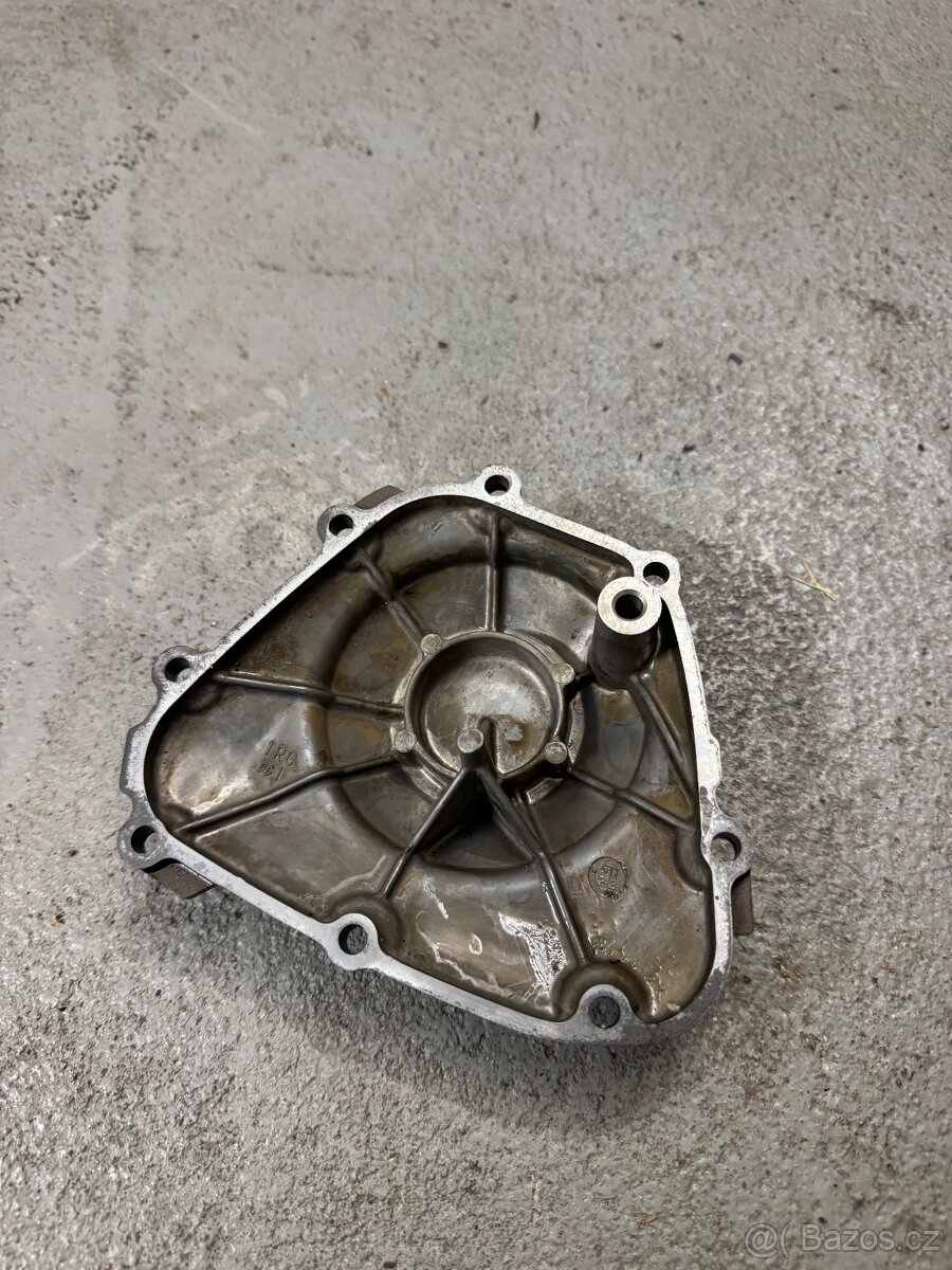 Víko olejové pumpy - Yamaha MT09 2019 CP3 - 3