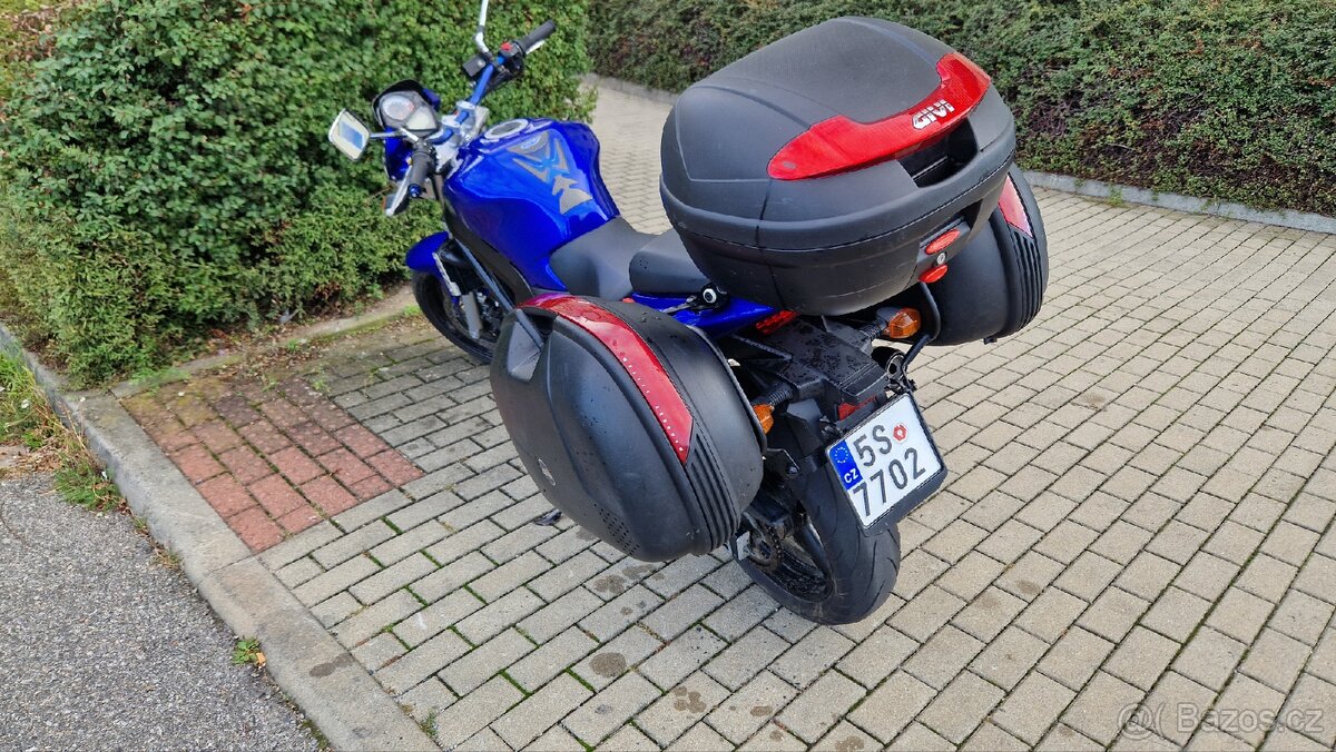 Suzuki SV650 - 3