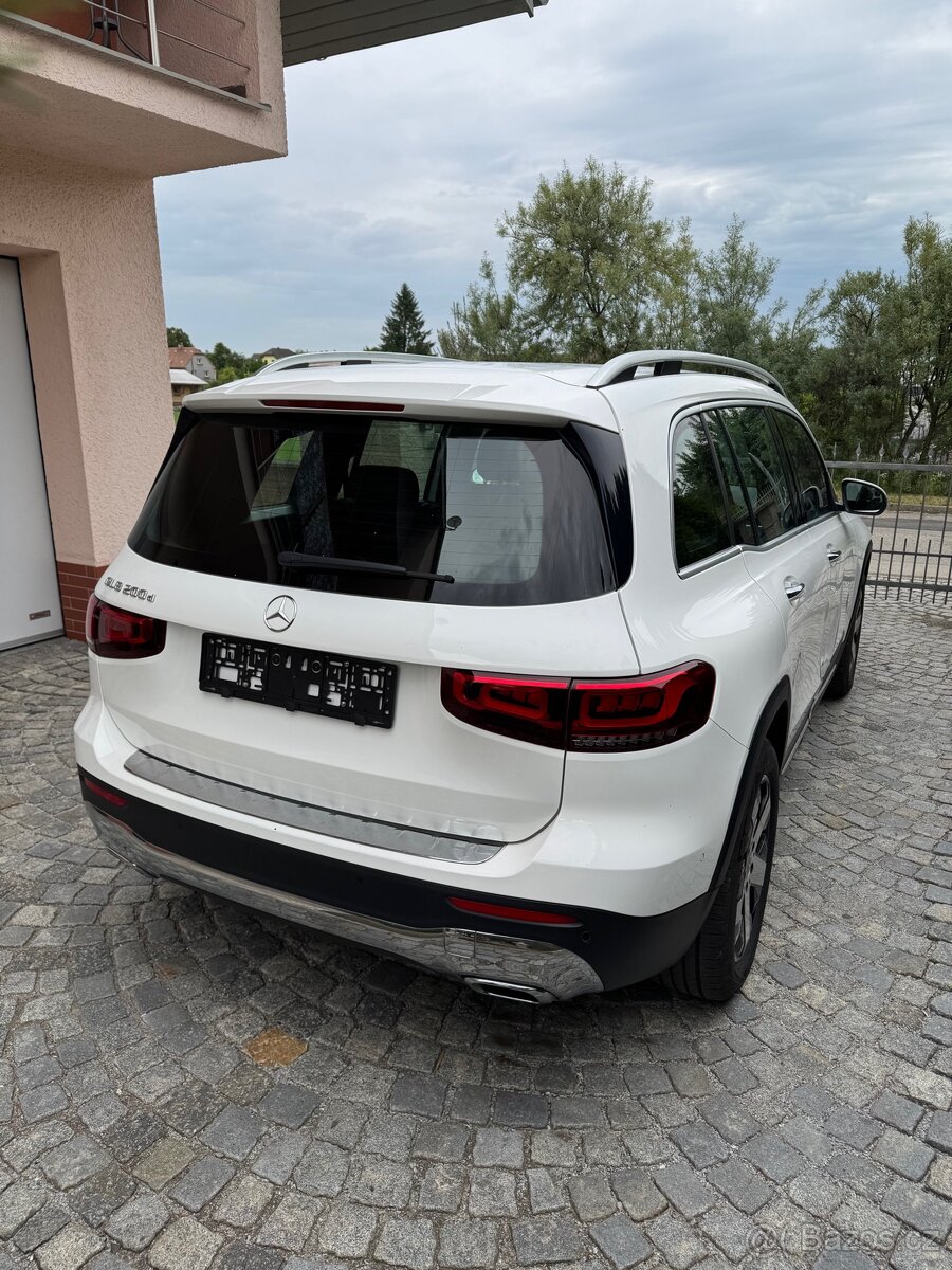 Mercedes-Benz GLB 200d, 8G, 1.Majitel - 3