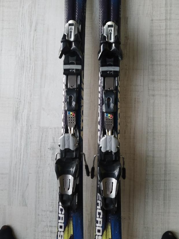 PRODÁM LYŽE ATOMIC délka 142 cm - 3