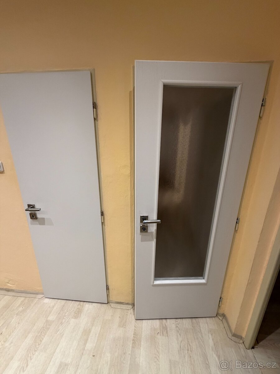 Interiérové dveře + kliky (více kusů) - 3