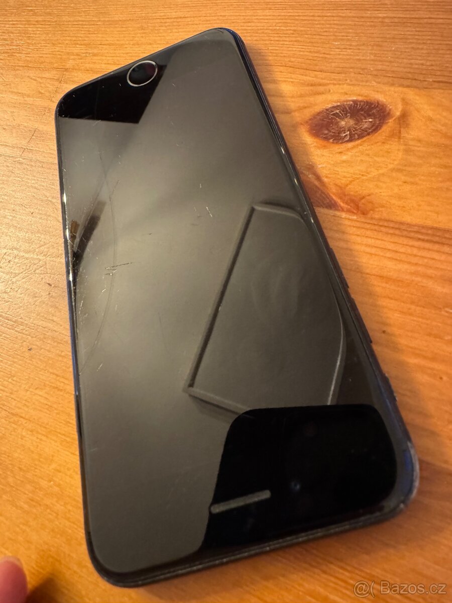 iPhone SE2020 128GB Space Black - 3