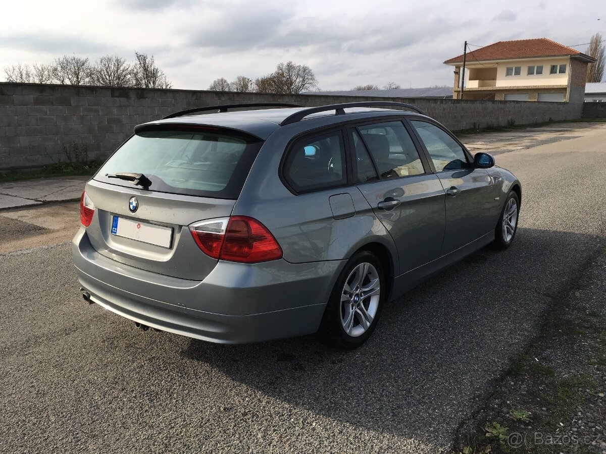 Rozprodam na nahradni dily BMW E91 320D r.2008 - 3