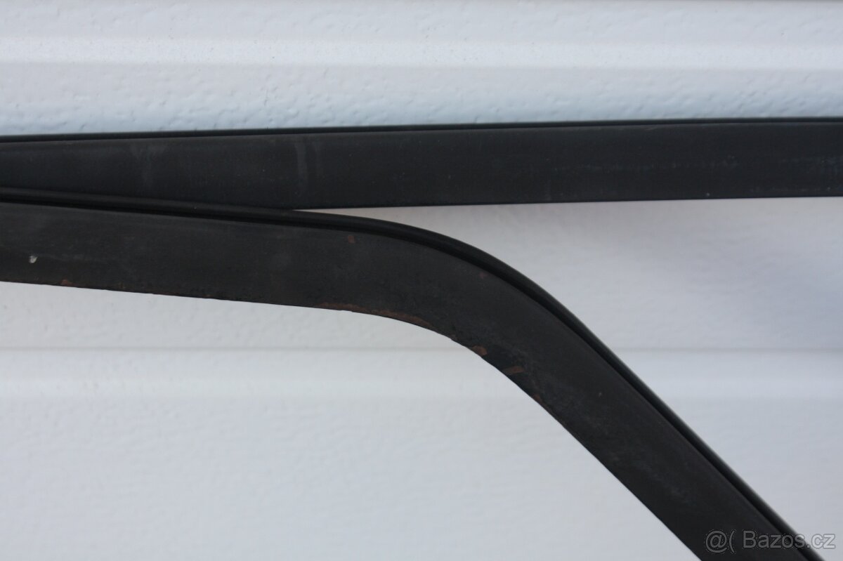 Tatra 700 - originál nové rámy dveří - 3