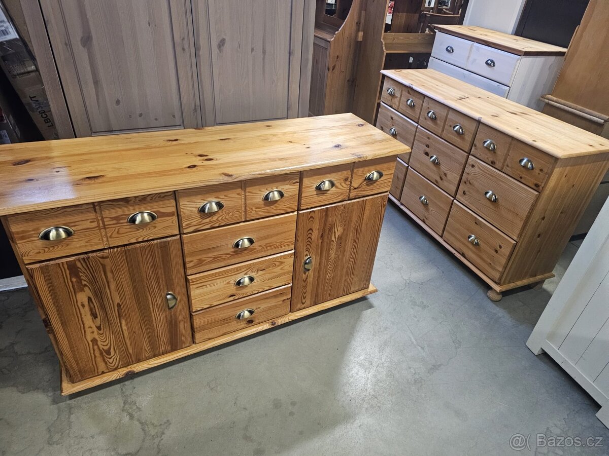 Dřevěná komoda" - 3
