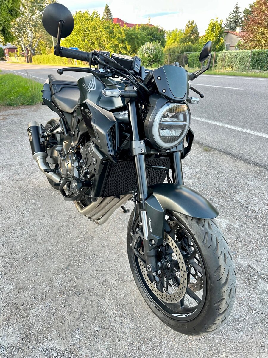 Honda cb 659r - 3