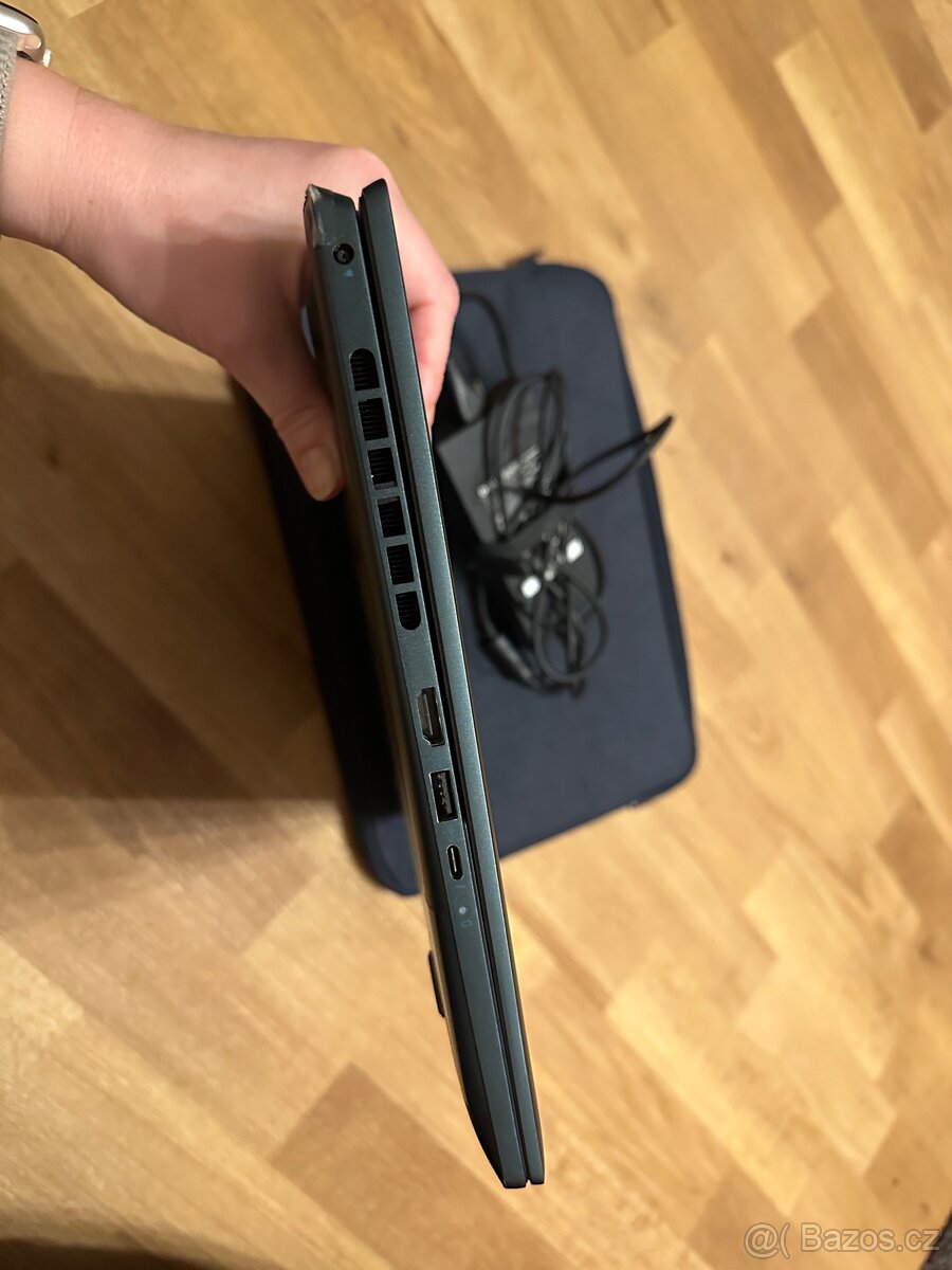 Dell Inspiron 16 Plus 7620, Intel Core i7, NVIDIA - 3
