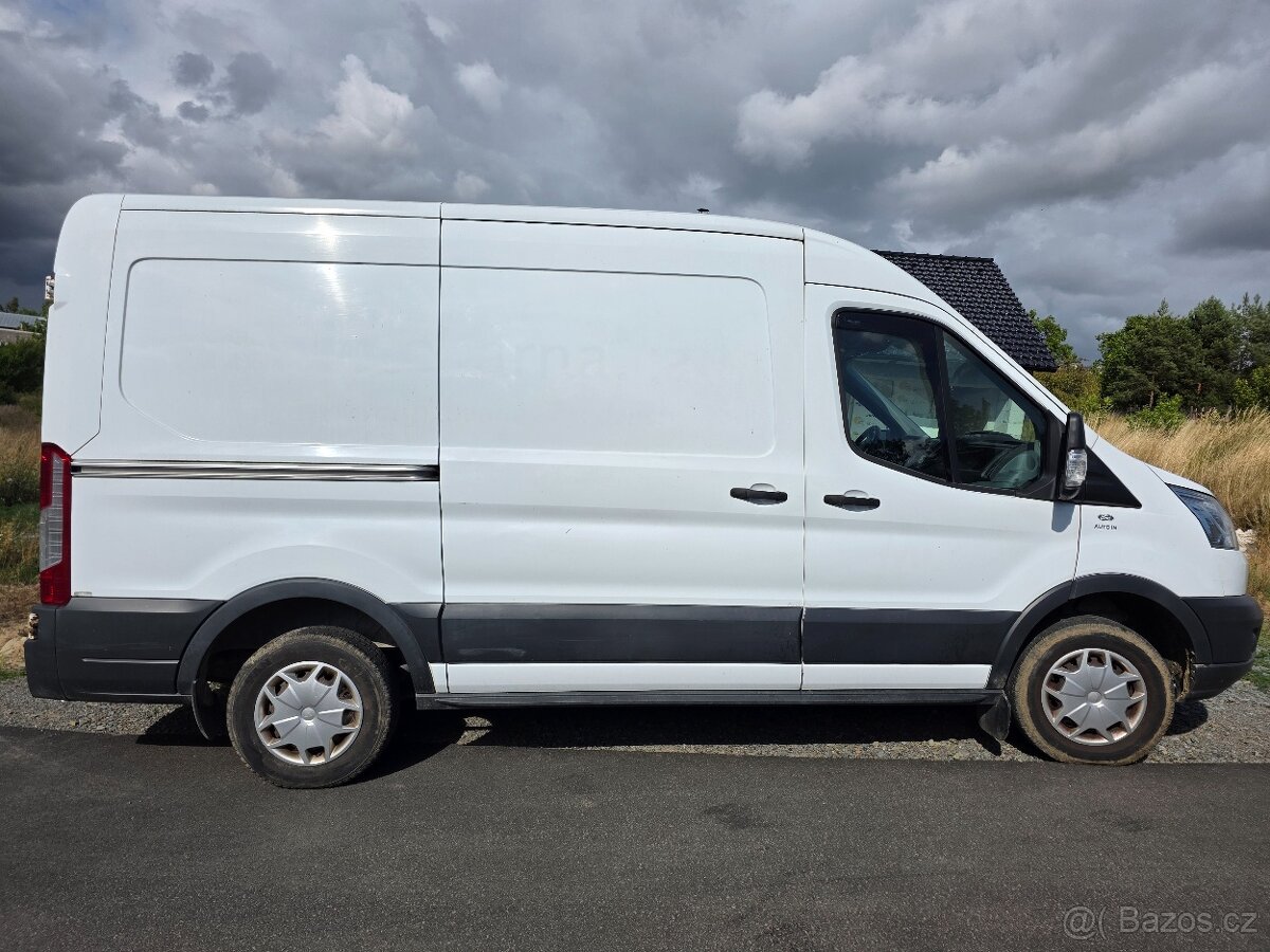 Obytná dodávka Ford Transit - 3