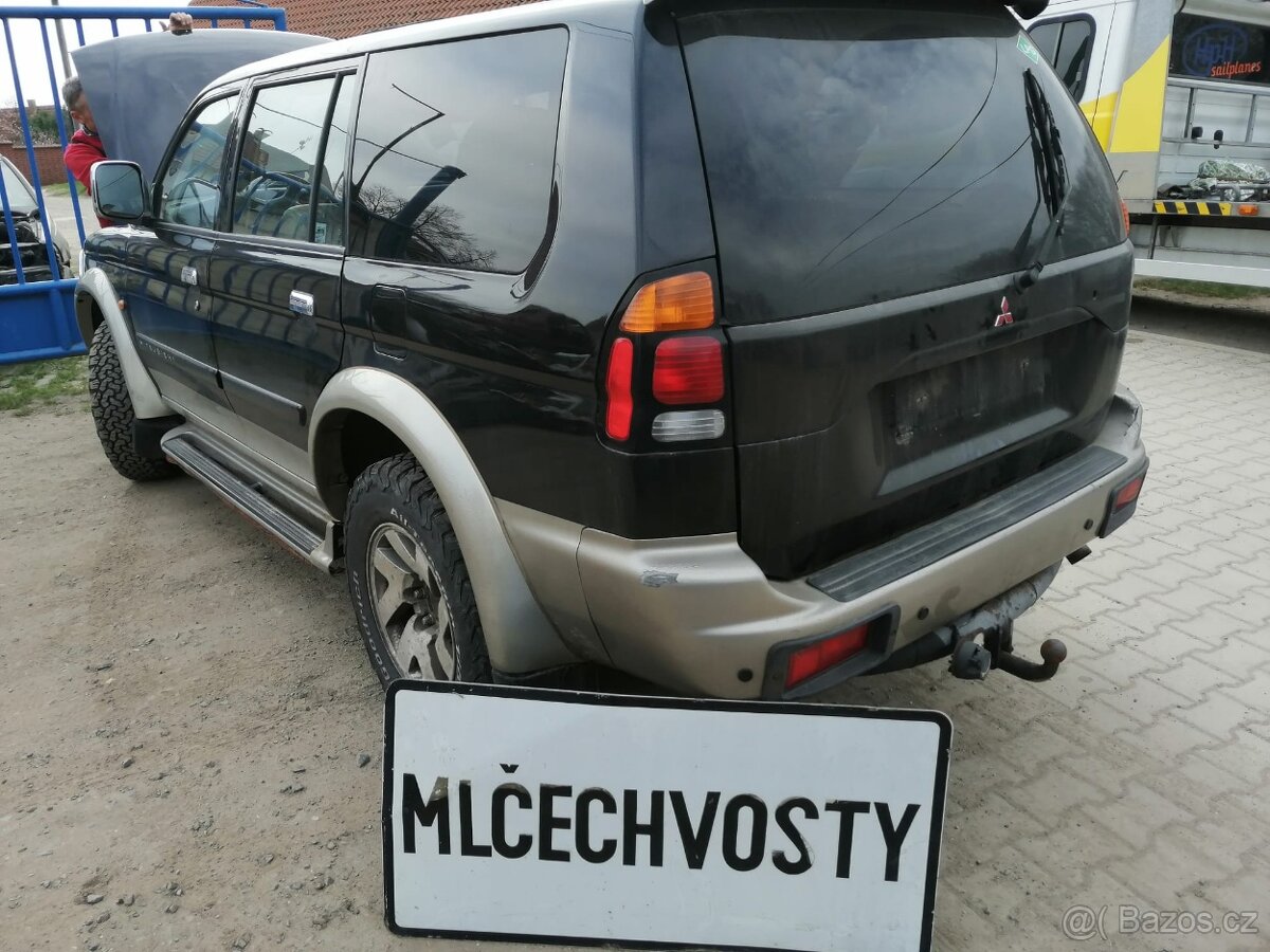 Mitsubishi Pajero Sport - 3