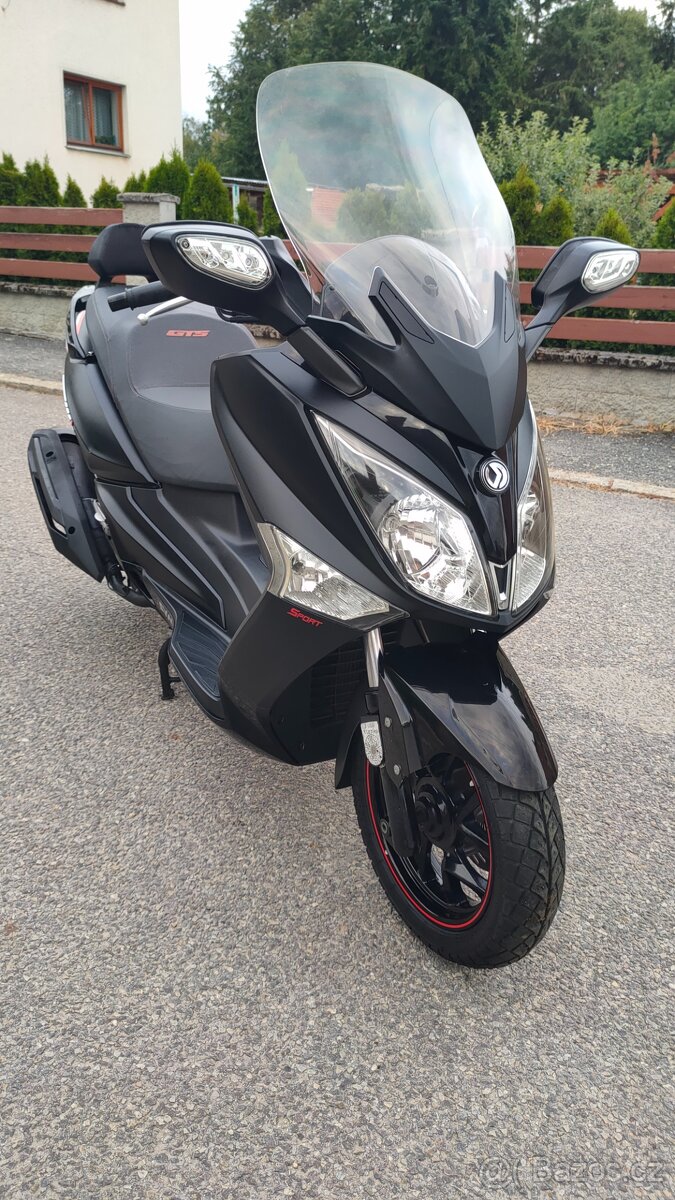 SYM GTS 300 i ABS - 3