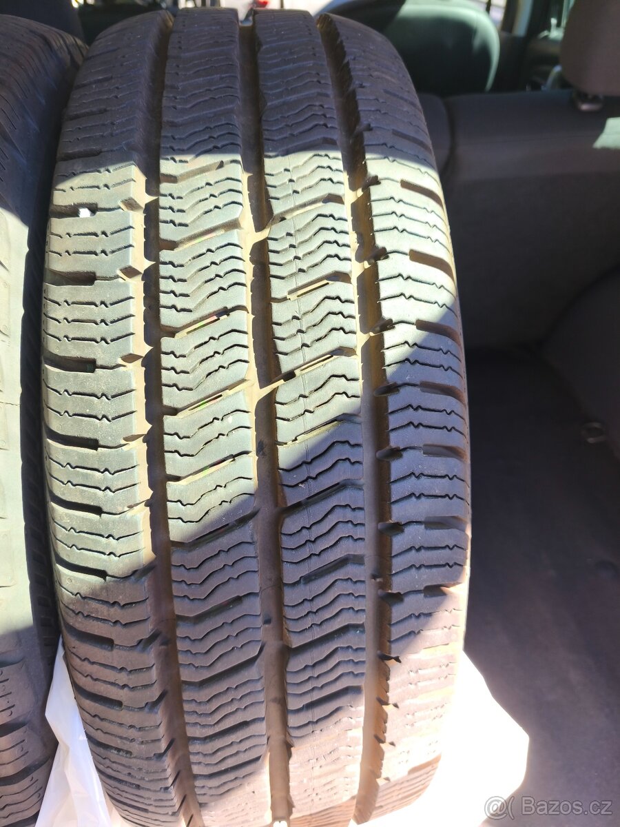 Barum snovanis 3 215/65-R16C - 3
