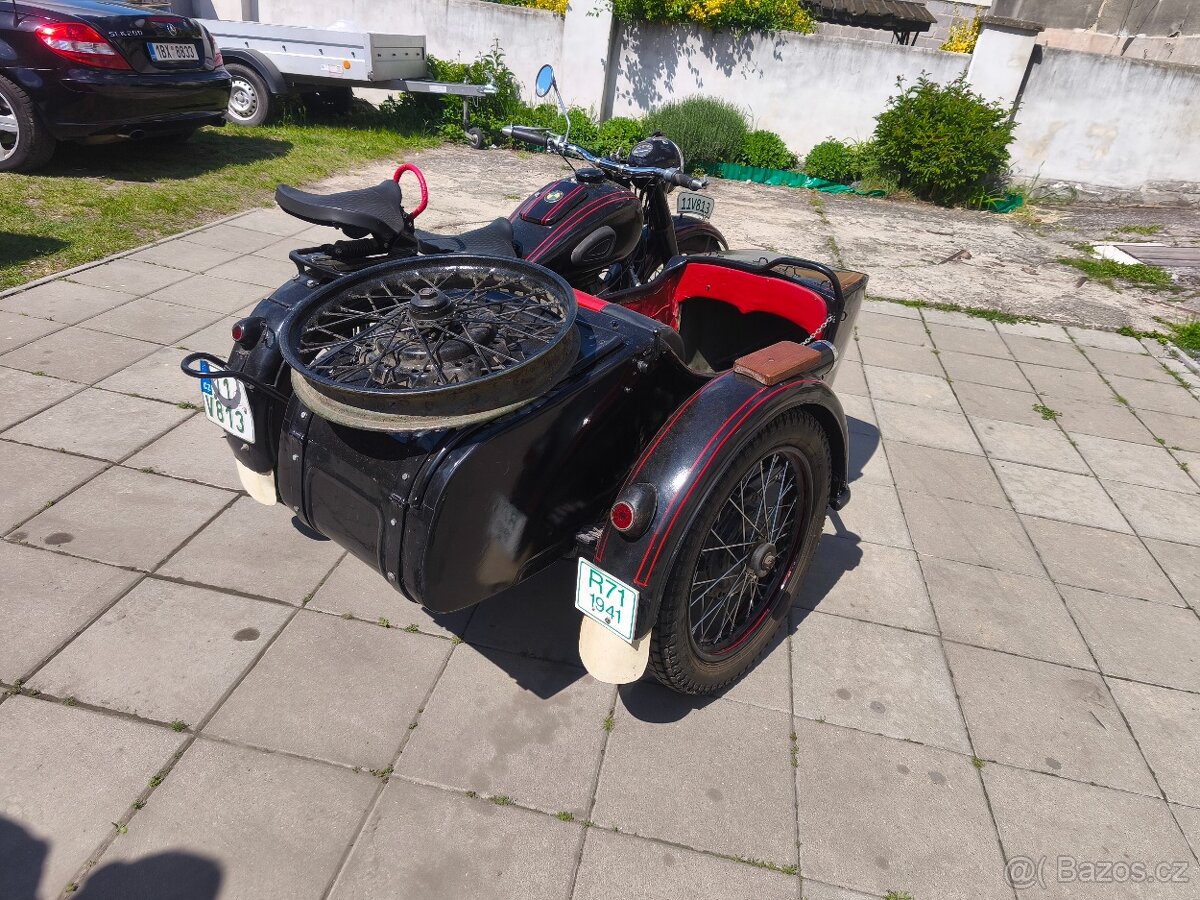 Moto M750 - 3