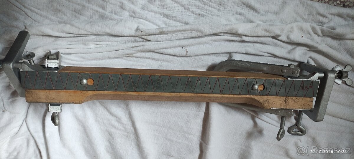 Repenský svěrák - 3