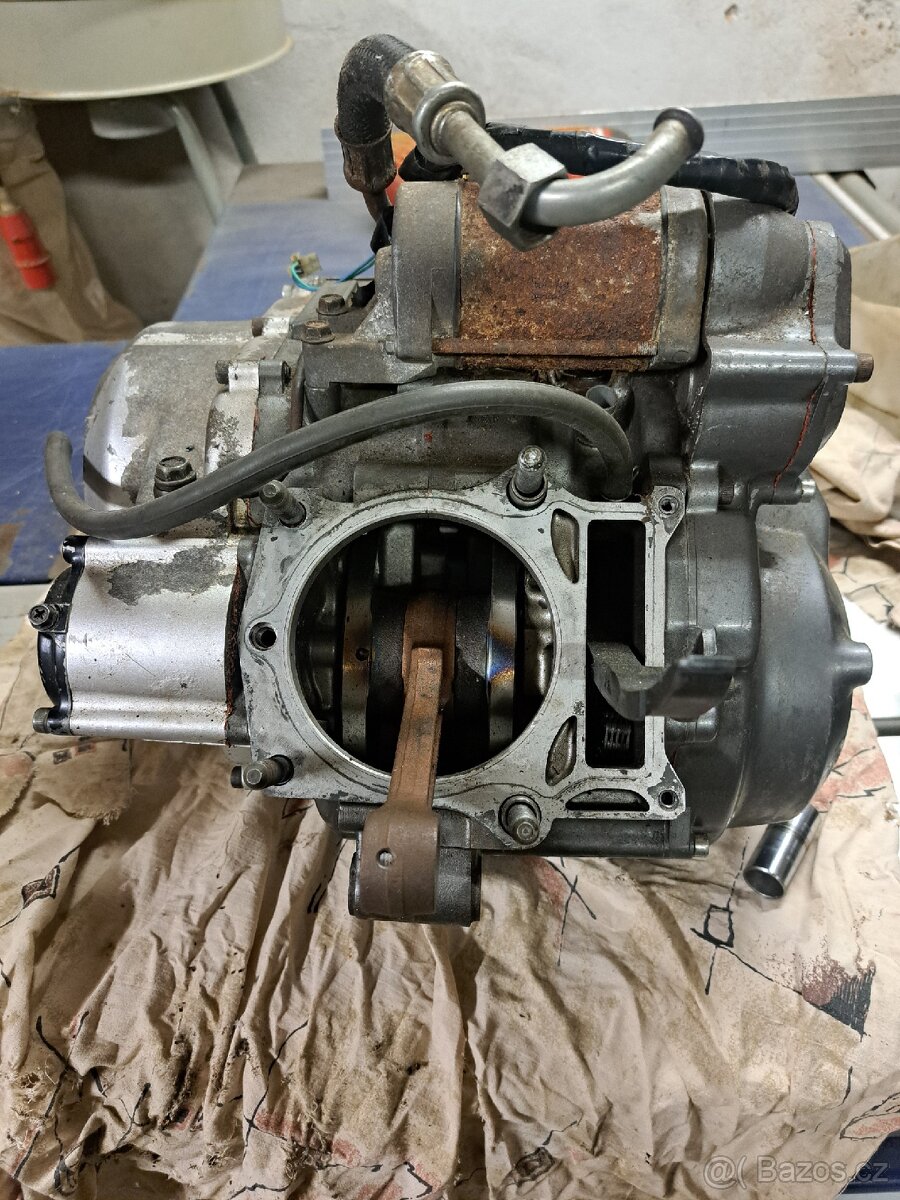 Yamaha TT 600e Motor