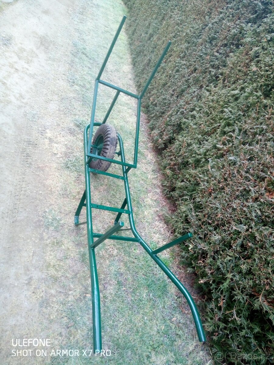 Trakař na dřevo - 3