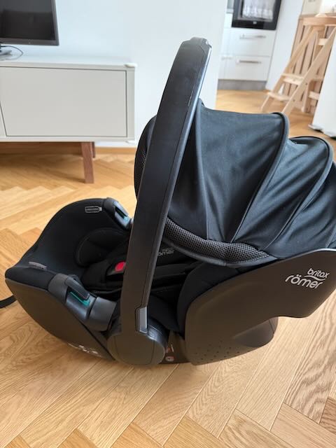 Autosedačka Britax Römer Baby-Safe Pro - 3