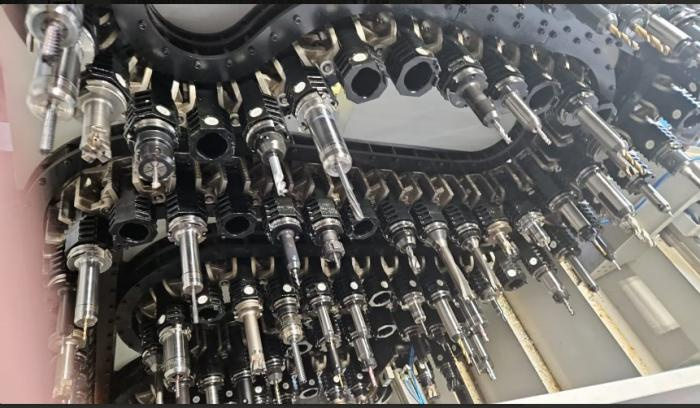 Obráběcí centra - pětiosá U 1530 - 3