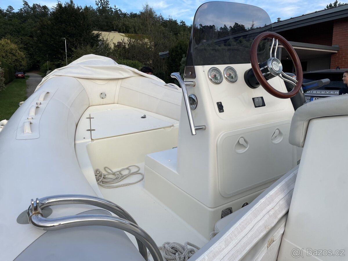 Zodiac Medline 580 Neo Evinrude 115 k - 3