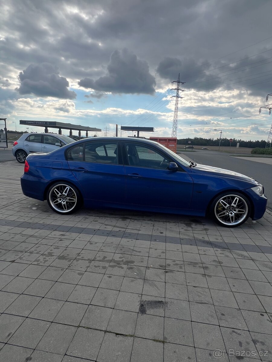 BMW E90 318d doplňky od ac schnitzer - 3