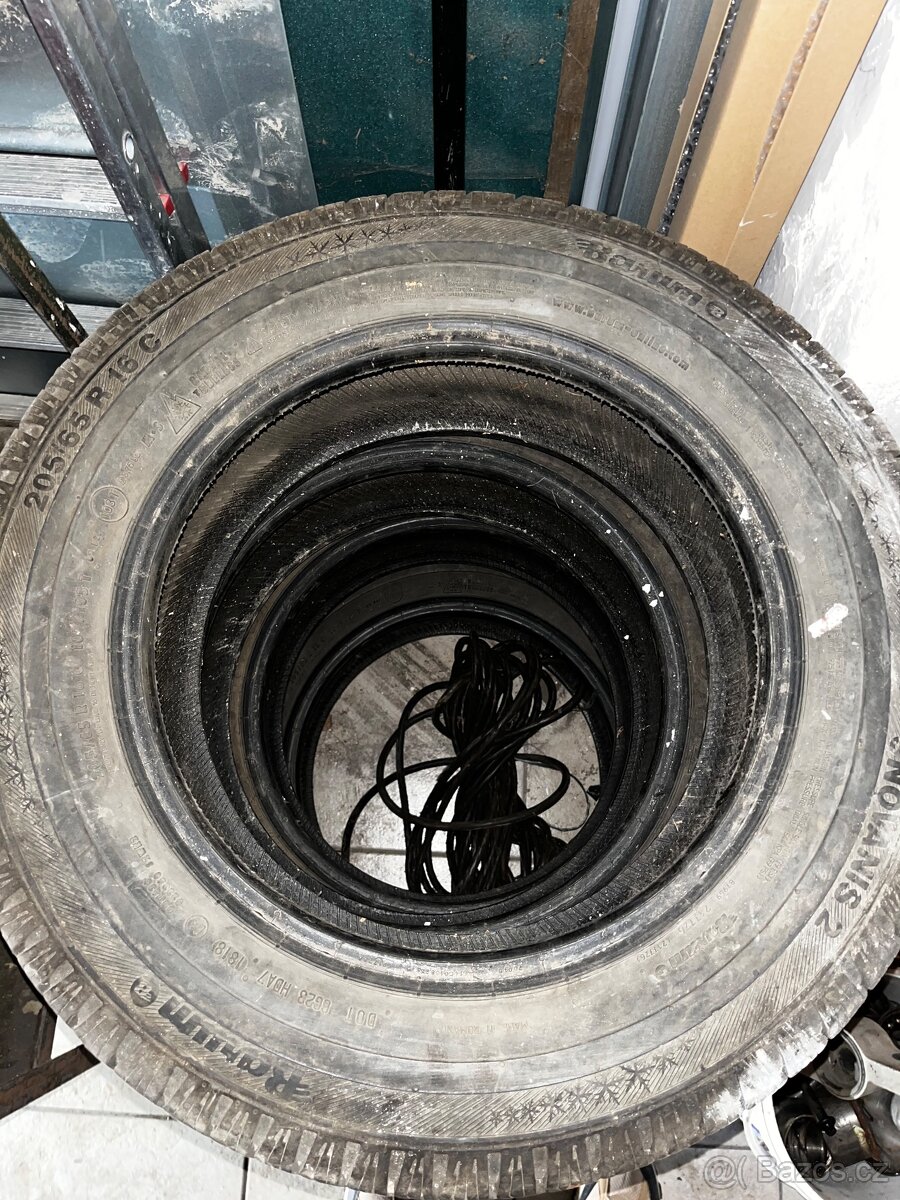 205/65r16c - 3