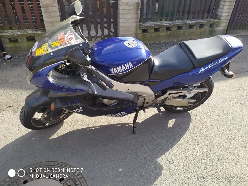 Yamaha Thunderace 1000 - 3