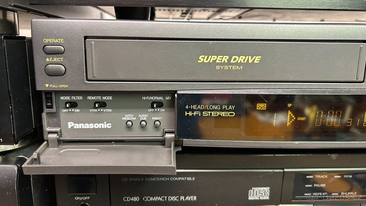 Panasonic NV-HD100 HiFi Stereo, vysoký model + ovladač - 3