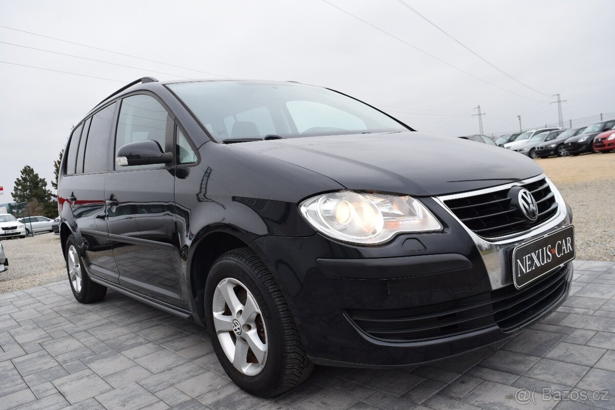 Volkswagen Touran 1.4 TSI 7MÍST VYHŘEV BOHATÁ VÝBAVA - 3