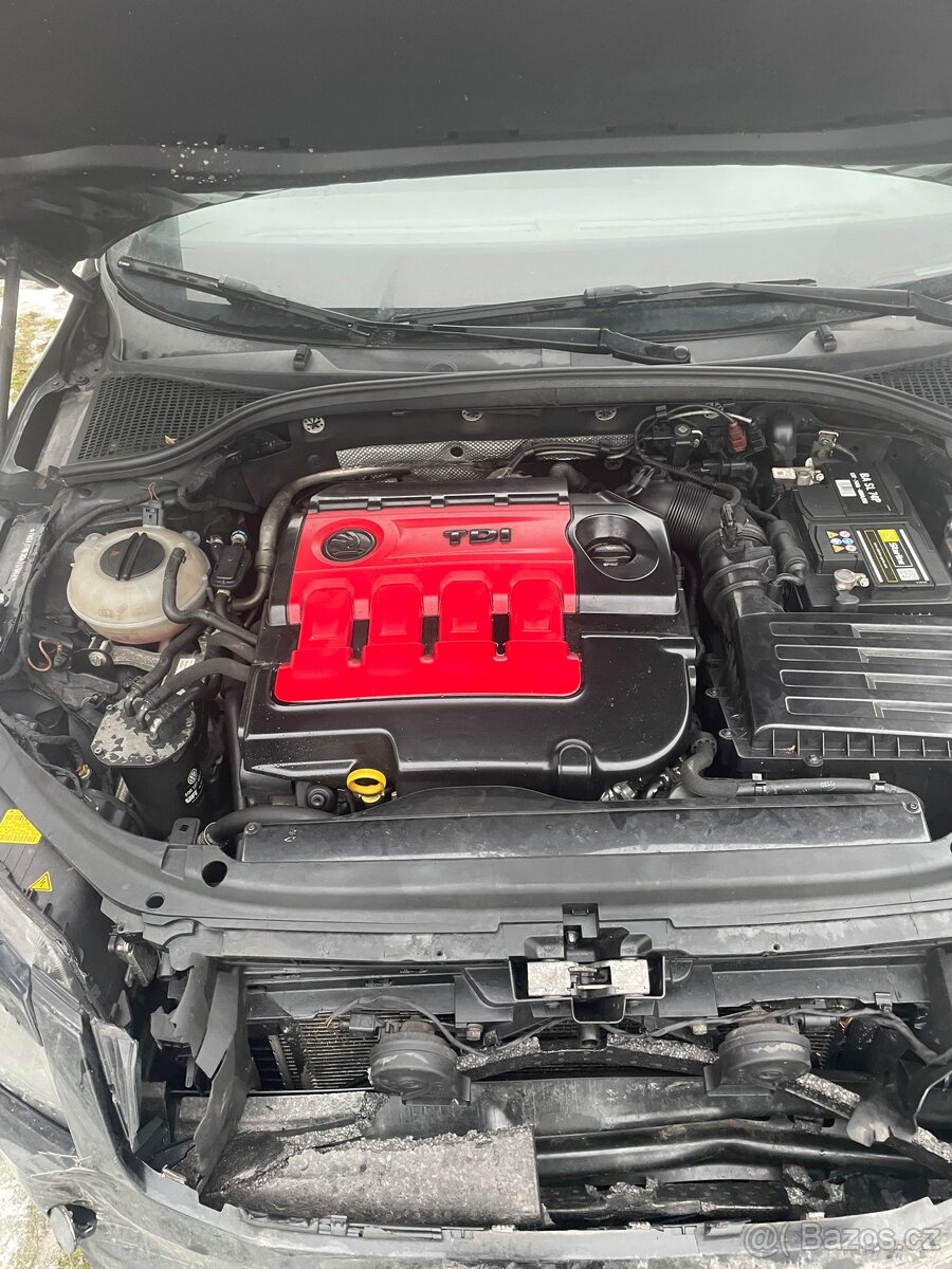 Prodám škoda octavia III 2015 bourané - 3