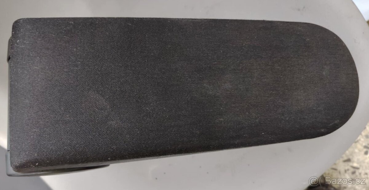 prodám loketku do VW Bory a Golfa 4 - 3