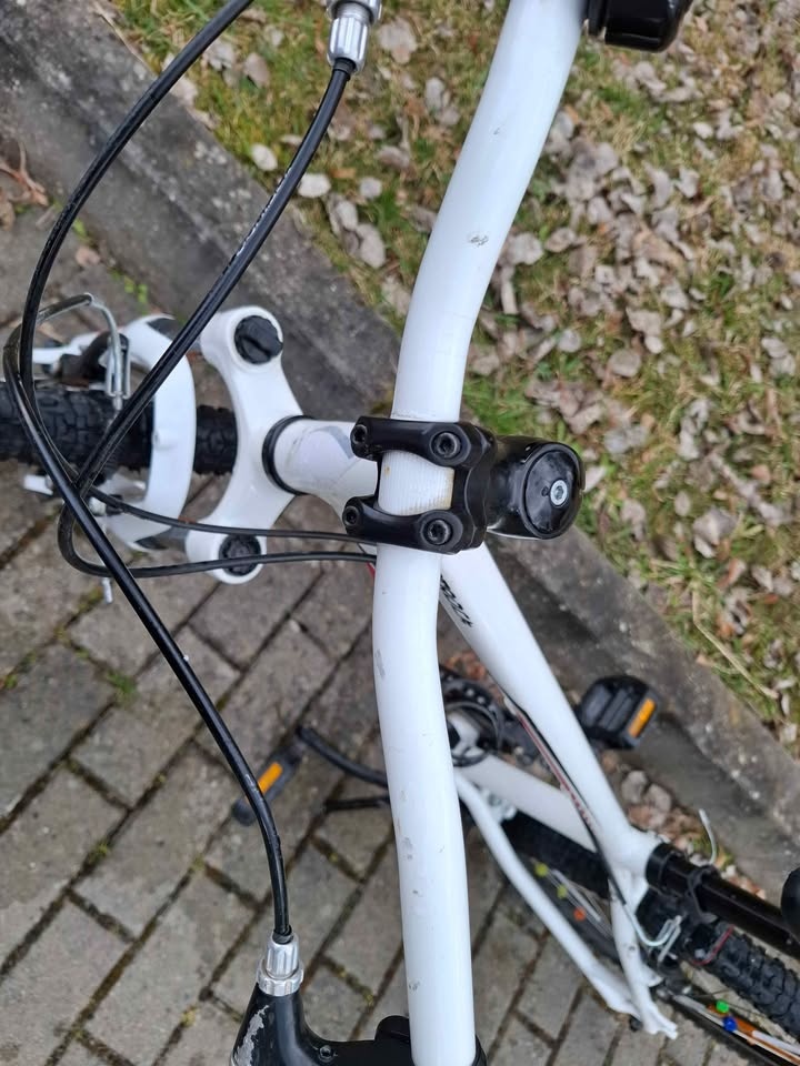 Dětské kolo specialized "20" - 3