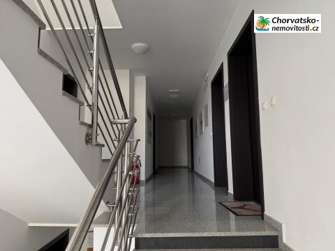 Prodej, byt 2+kk, 48 m, , , Česko - 3