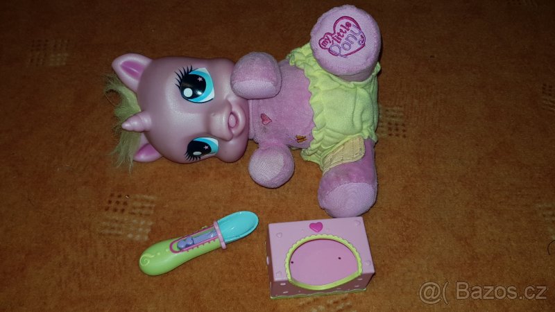 PRODAM STARSI HRACKY 1 - 3