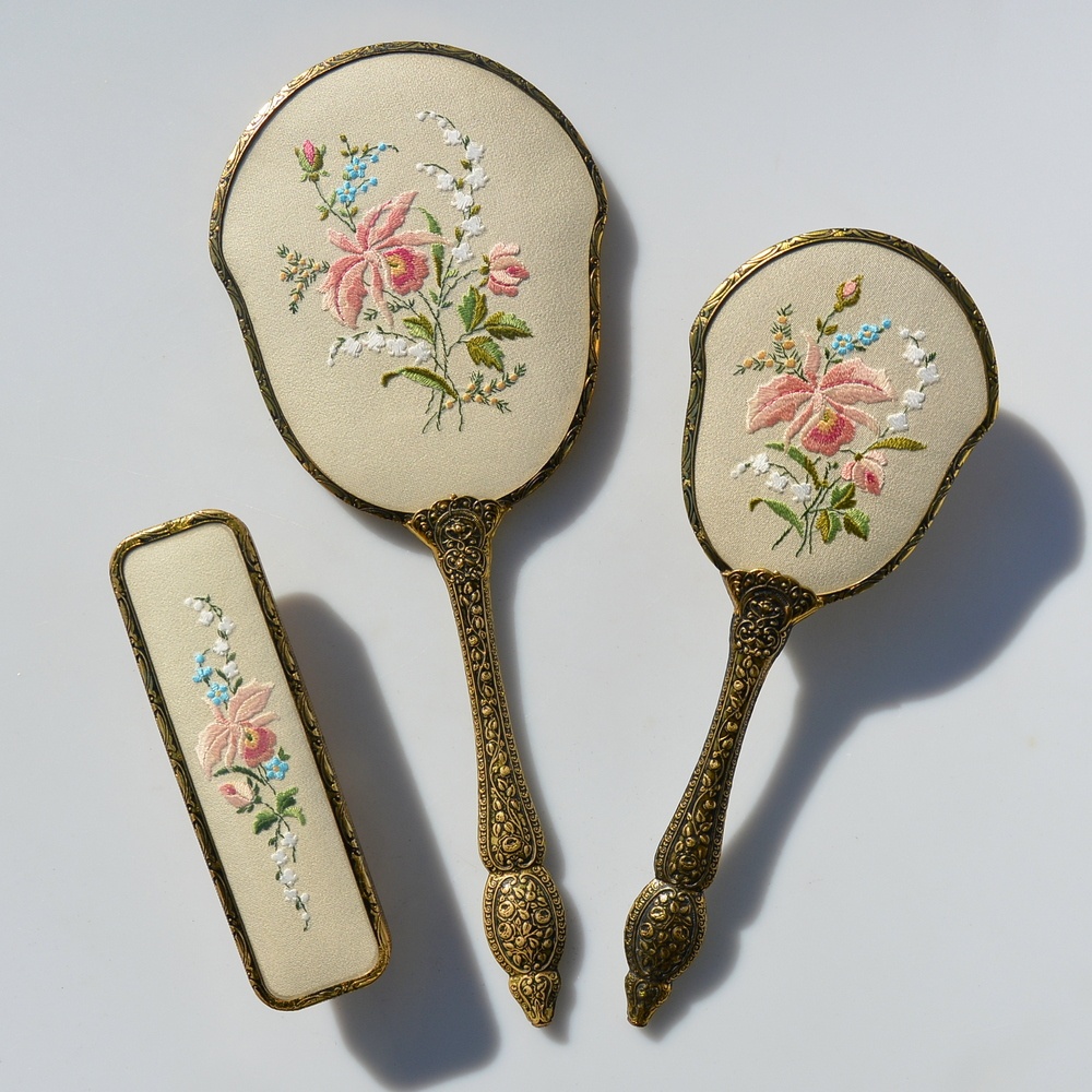 Vintage anglická sada na česanie - kefa na vlasy + zrkadlo + - 3