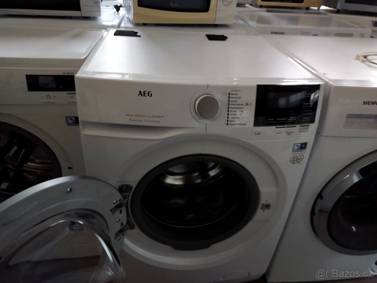 Prodám ZANOVNI digitální pračku značky AEG na 8 kg--DOVEZU-- - 3
