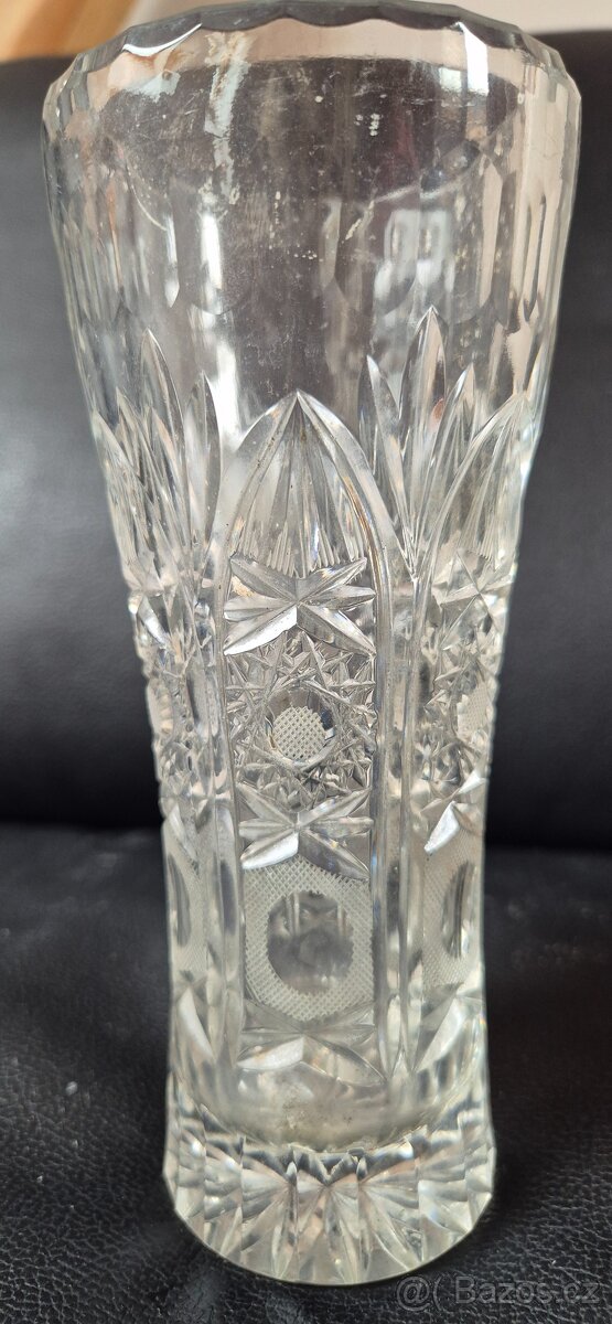 Retro krásná dobrušovaná váza ,20 cm výška.97 dkg váha - 3