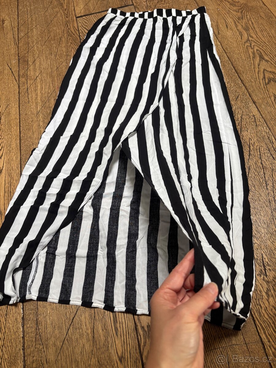 Pruhovaná sukně Sinsay, vel. S - 3