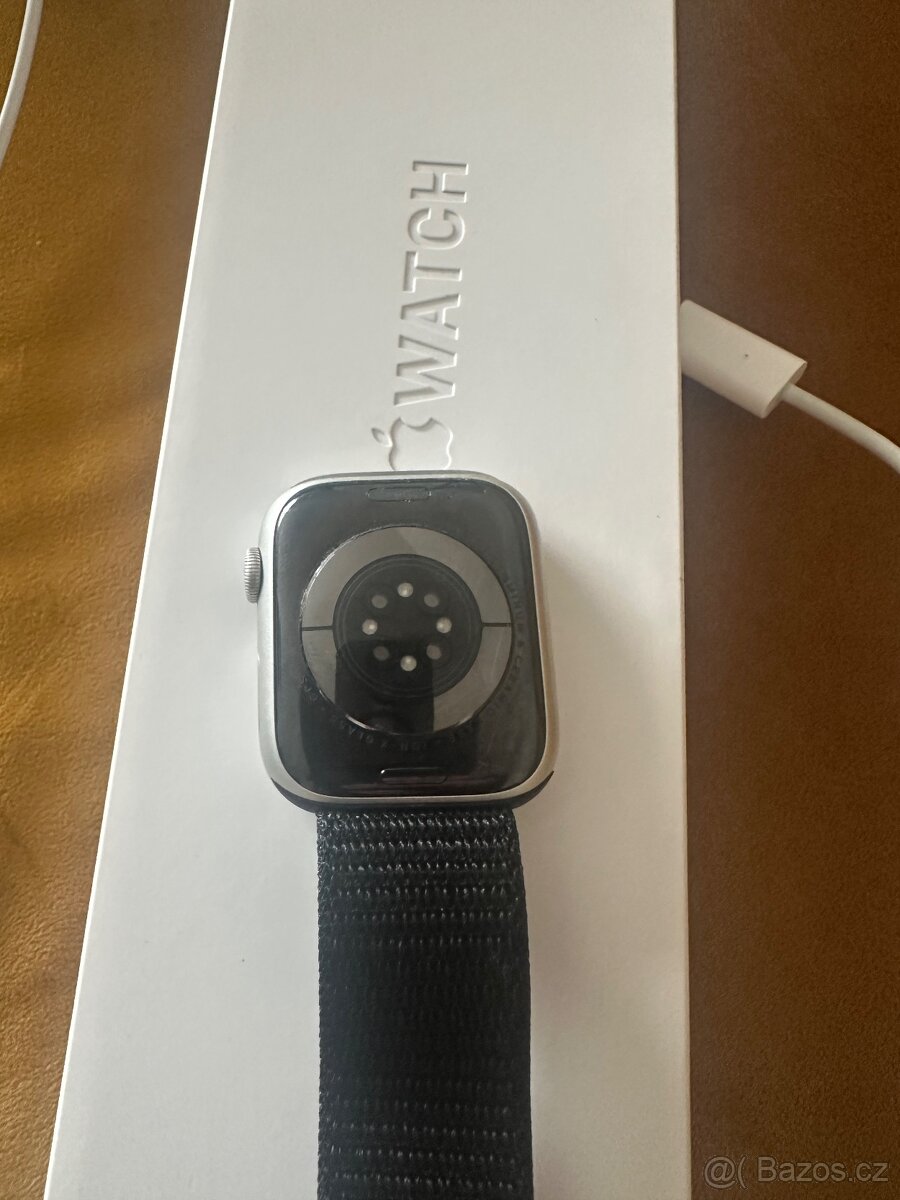 Apple Watch S8 45mm - 3