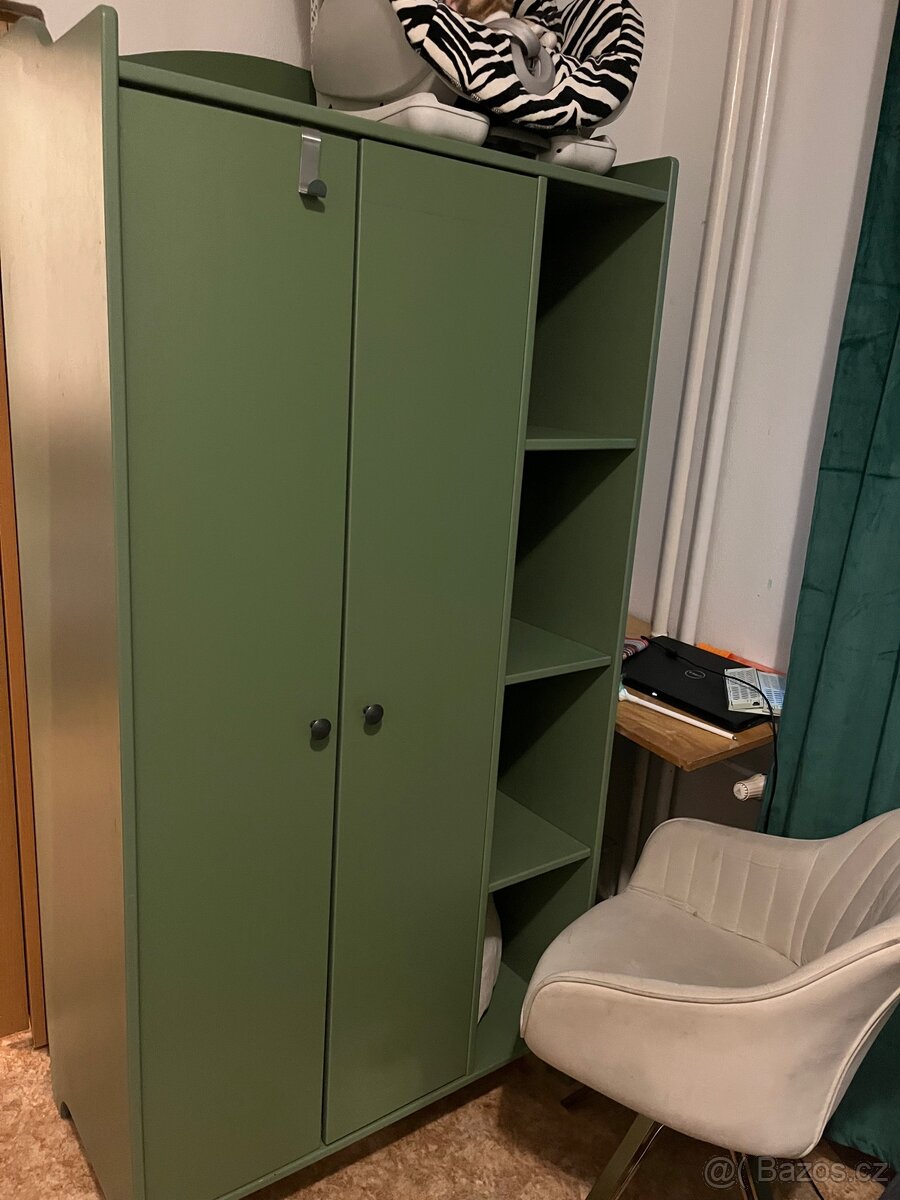 Prodám skříň IKEA - 3