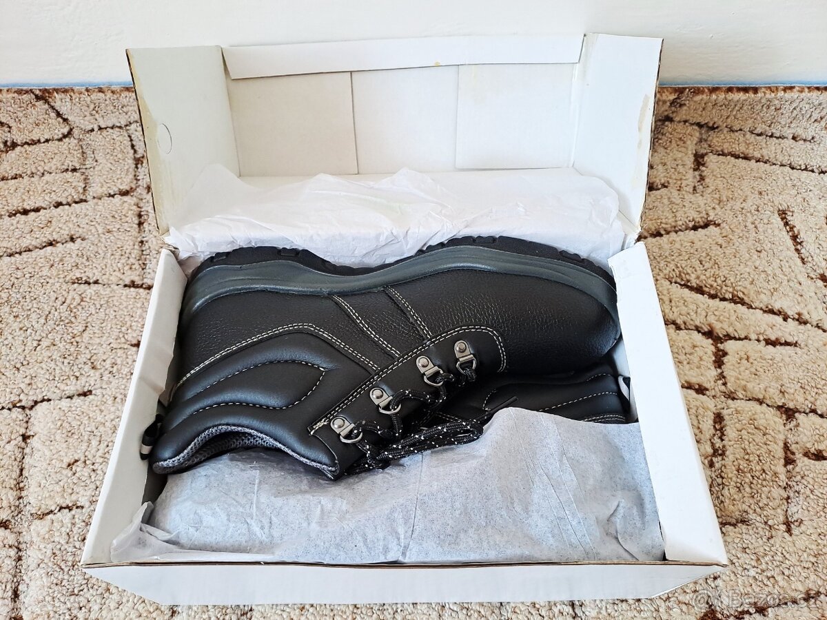 Pracovní boty vel. 9 - 3