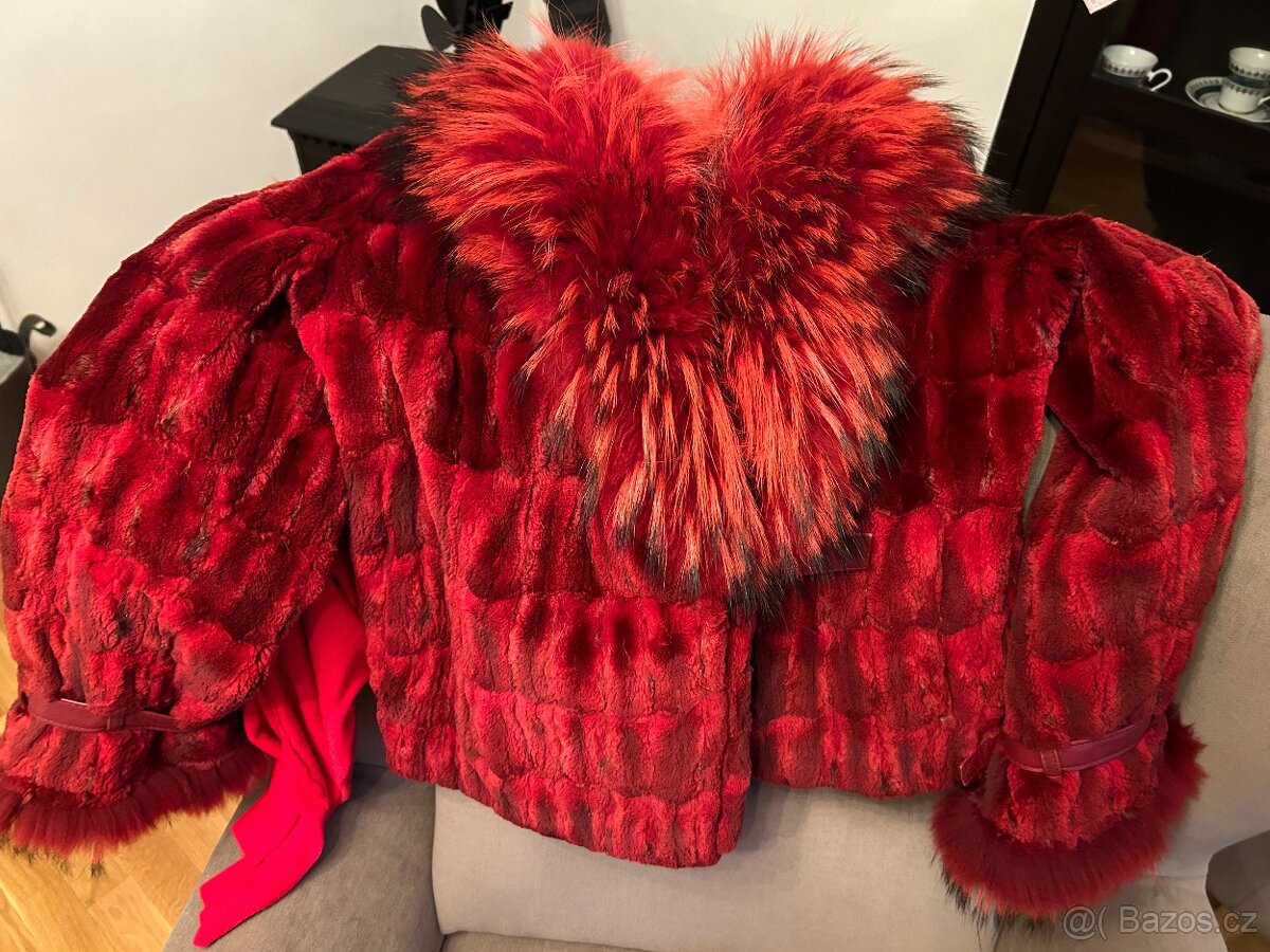 Dámské bundy,kožich,svetr,KARA,Strnad a Červinka,text - 3